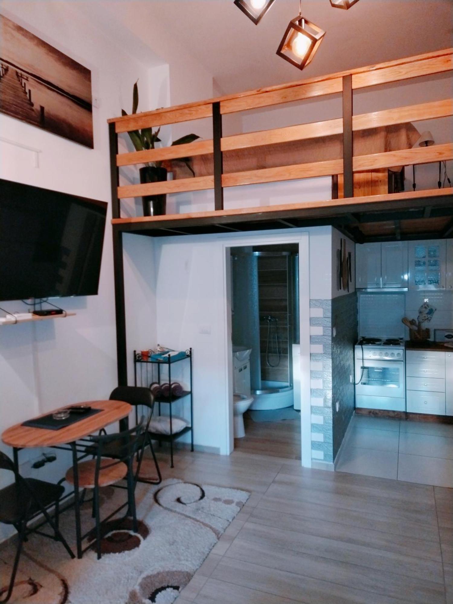 Apartman Stimac Petrovaradin Buitenkant foto